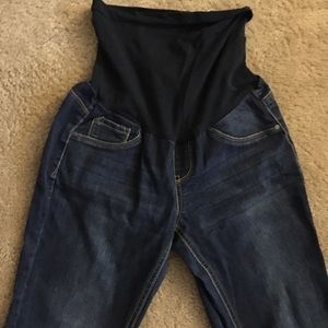 Jessica Simpson Maternity jeans